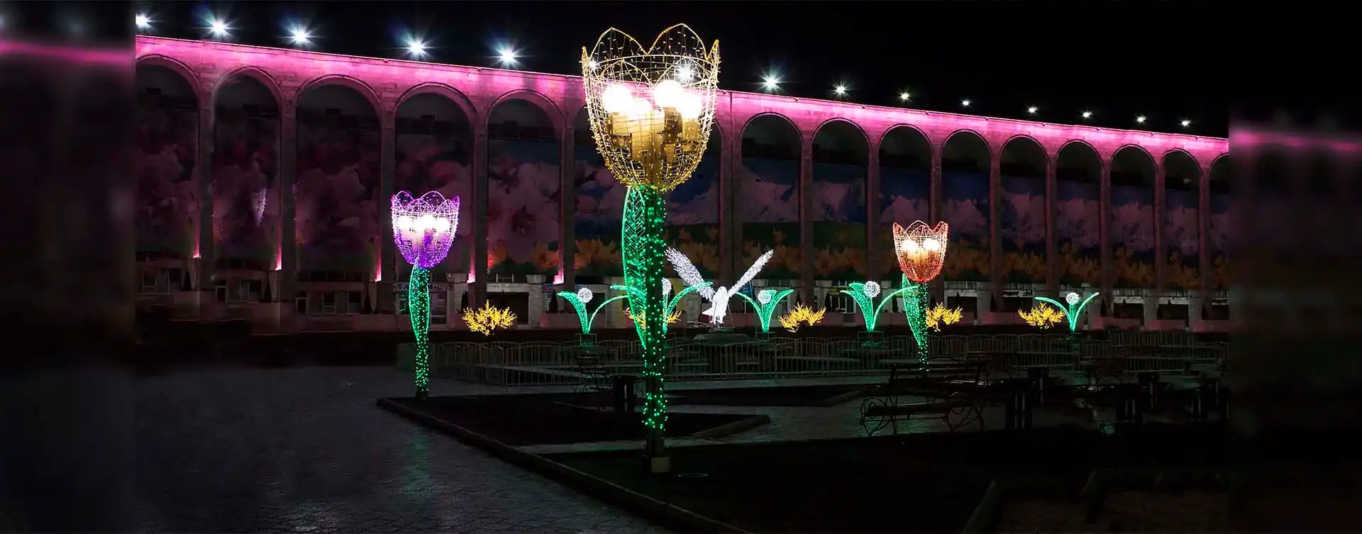 Праздничное украшение площади Ала- Тоо к Ноорузу, 2018г.