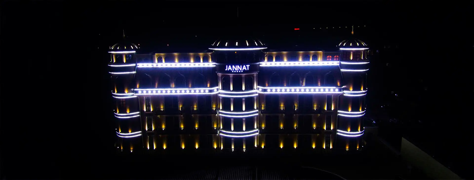 Фасадное освещение гостиничного комплекса Jannat